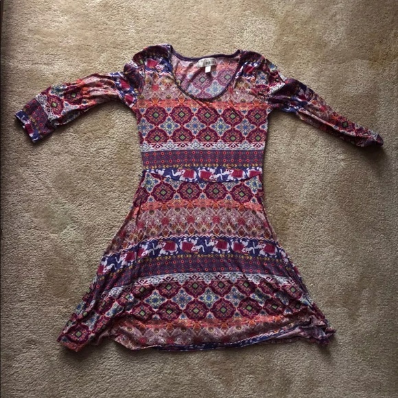 Cute little summer dress - Picture 1 of 2